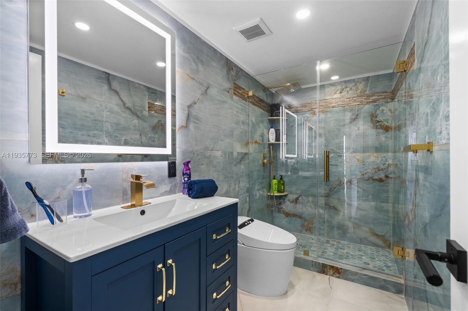 OCEANVIEW BUILDING B · #826 in Sunny Isles Beach - Photo 12