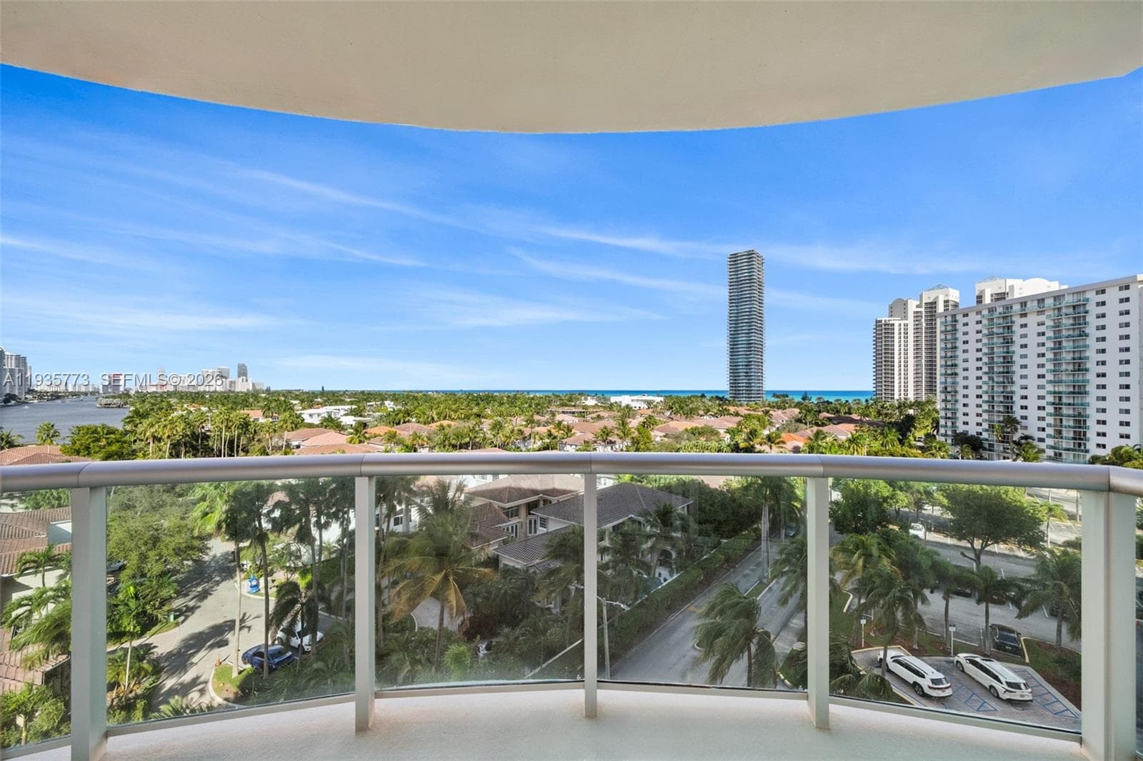 OCEANVIEW BUILDING B · #826 in Sunny Isles Beach - Photo 9
