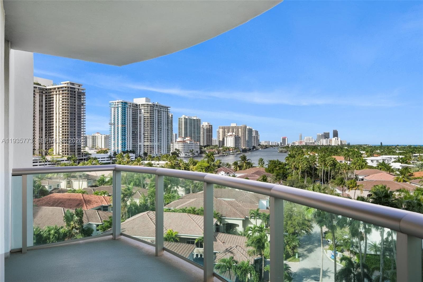 OCEANVIEW BUILDING B · #826 in Sunny Isles Beach - Photo 10