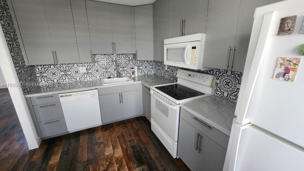 FAIRWAYS NORTH CO-OP · #401 in Hallandale Beach - Photo 3