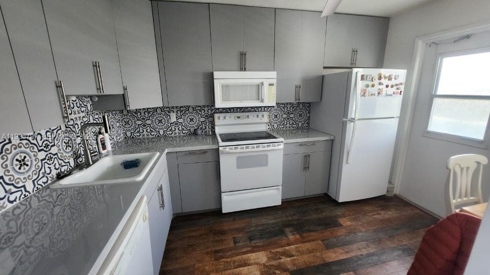FAIRWAYS NORTH CO-OP · #401 in Hallandale Beach - Photo 1