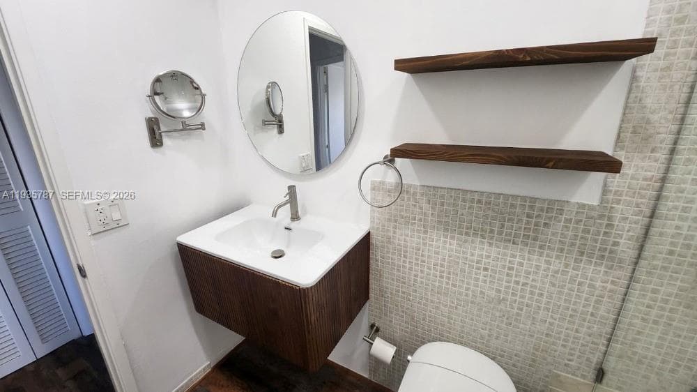 FAIRWAYS NORTH CO-OP · #401 in Hallandale Beach - Photo 10