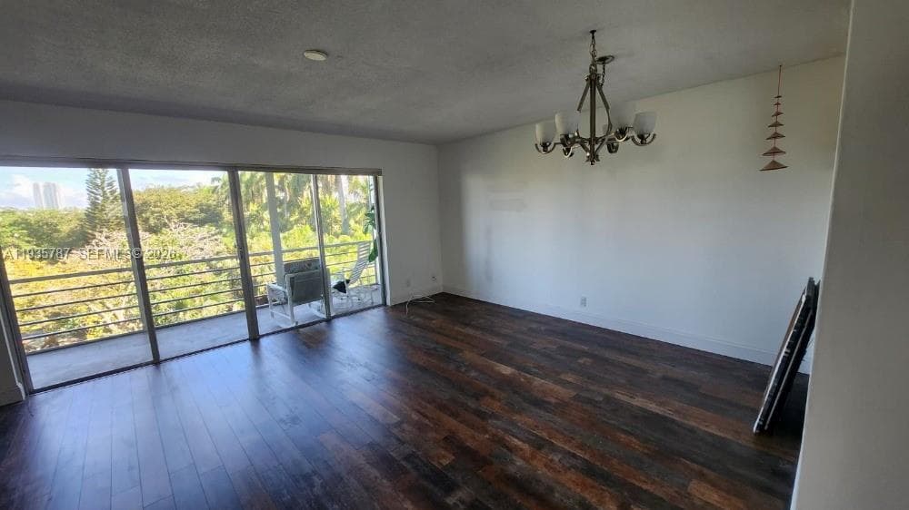 FAIRWAYS NORTH CO-OP · #401 in Hallandale Beach - Photo 14