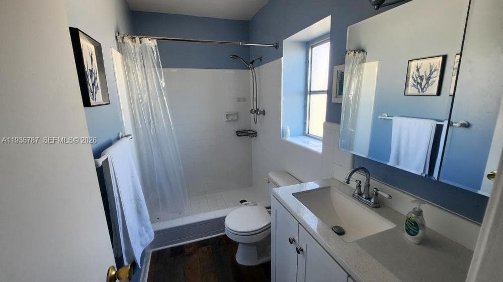 FAIRWAYS NORTH CO-OP · #401 in Hallandale Beach - Photo 8