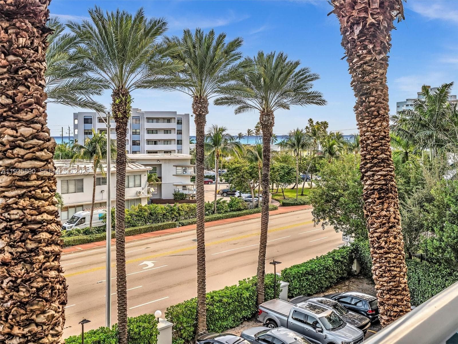 AQUASOL CONDO · #4D in Miami Beach - Photo 9