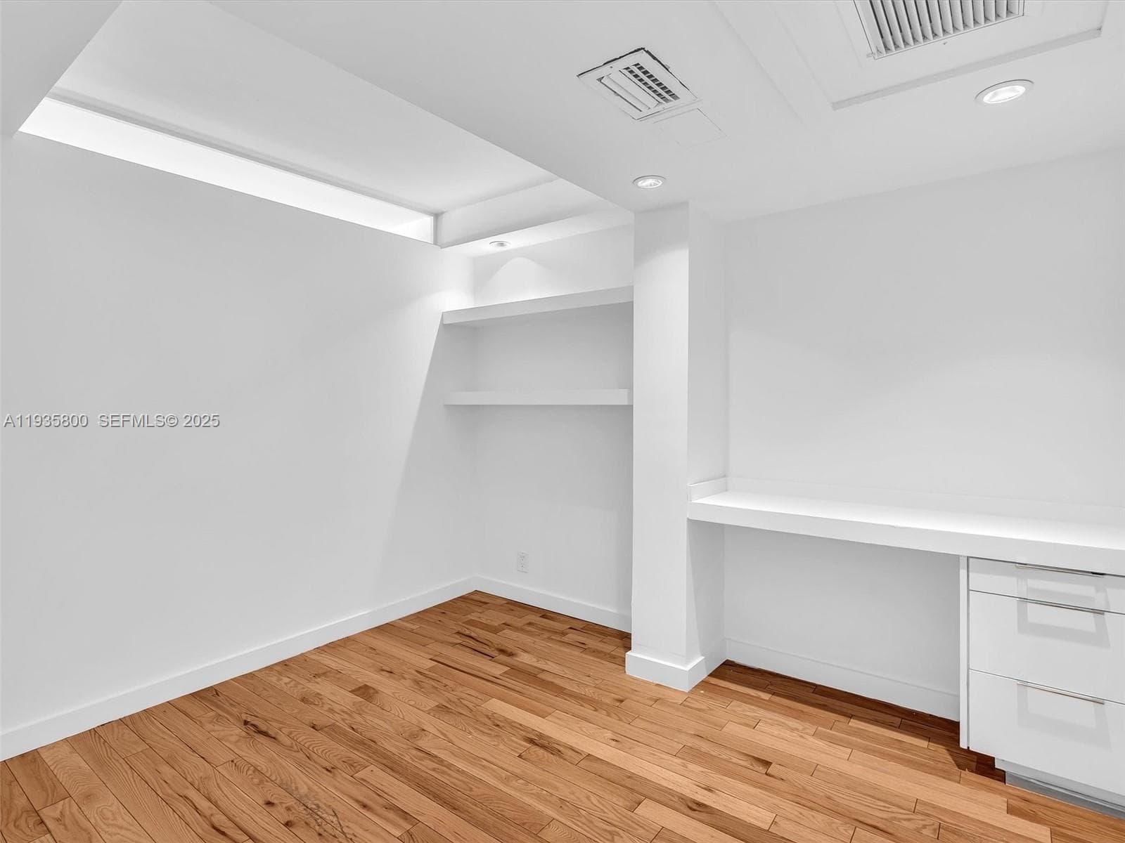 3rd Bedroom or office option