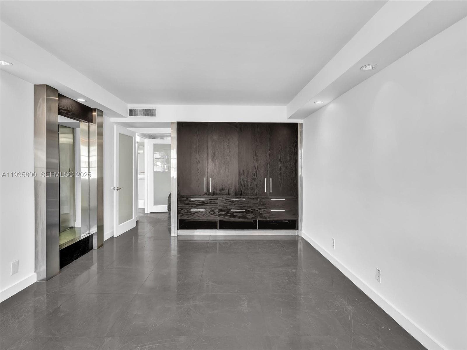 AQUASOL CONDO · #4D in Miami Beach - Photo 15