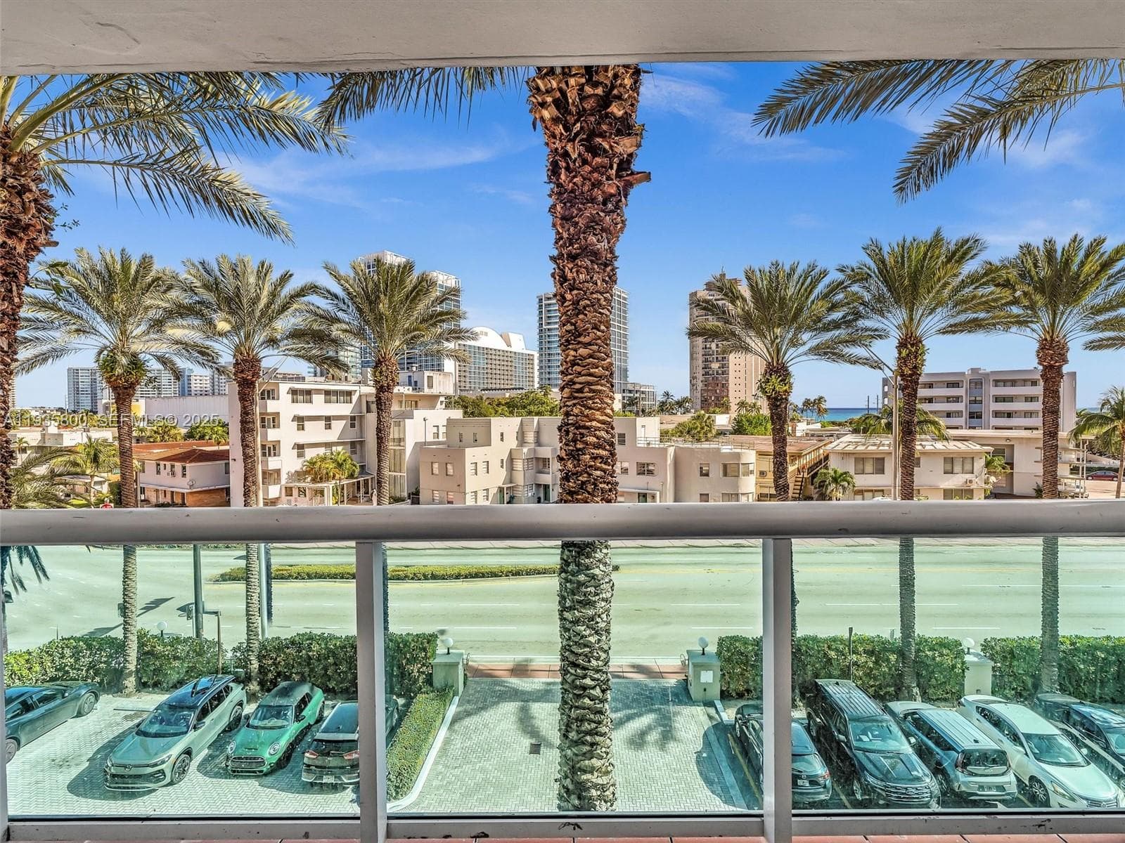 AQUASOL CONDO · #4D in Miami Beach - Photo 8