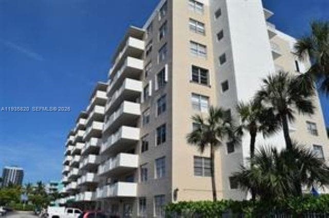 ISLAND PLACE AT NORTH BAY · #3O in North Bay Village - Photo 2