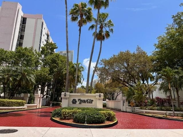 PLAZA OF THE AMERICAS · #1007 in Sunny Isles Beach - Photo 2