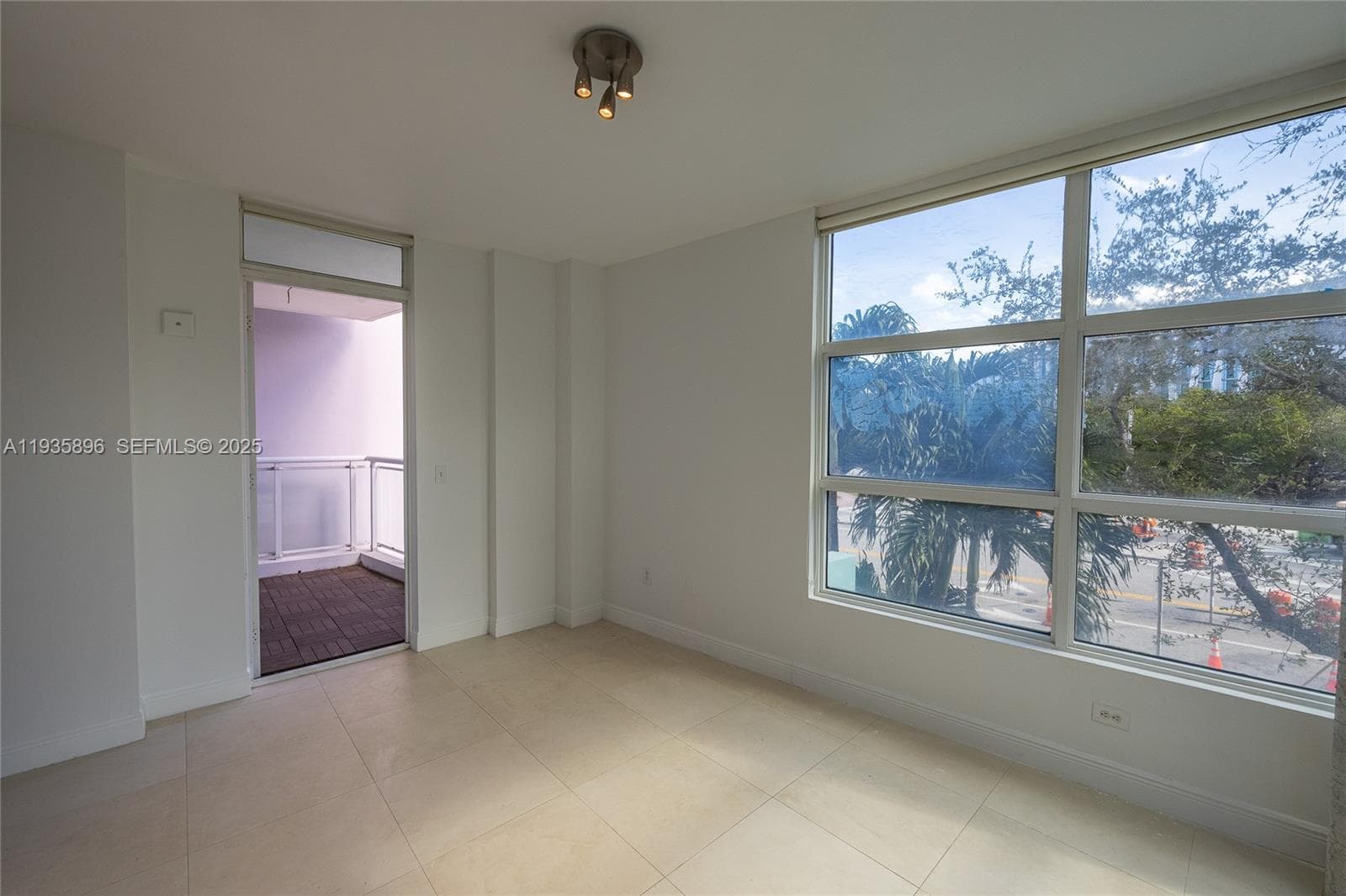 2020 LOFTS CONDO · #202 in Miami Beach - Photo 5