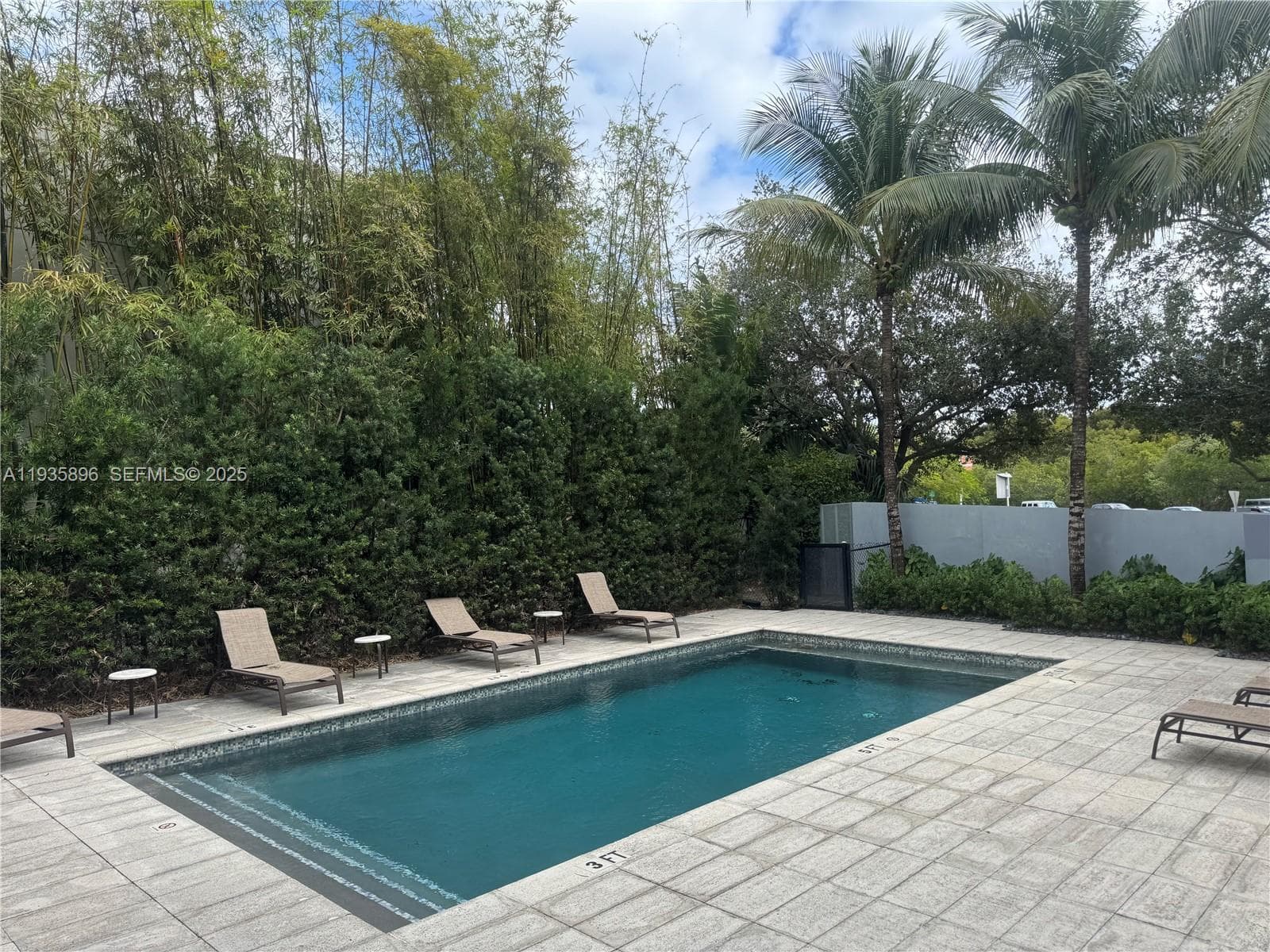 2020 LOFTS CONDO · #202 in Miami Beach - Photo 4