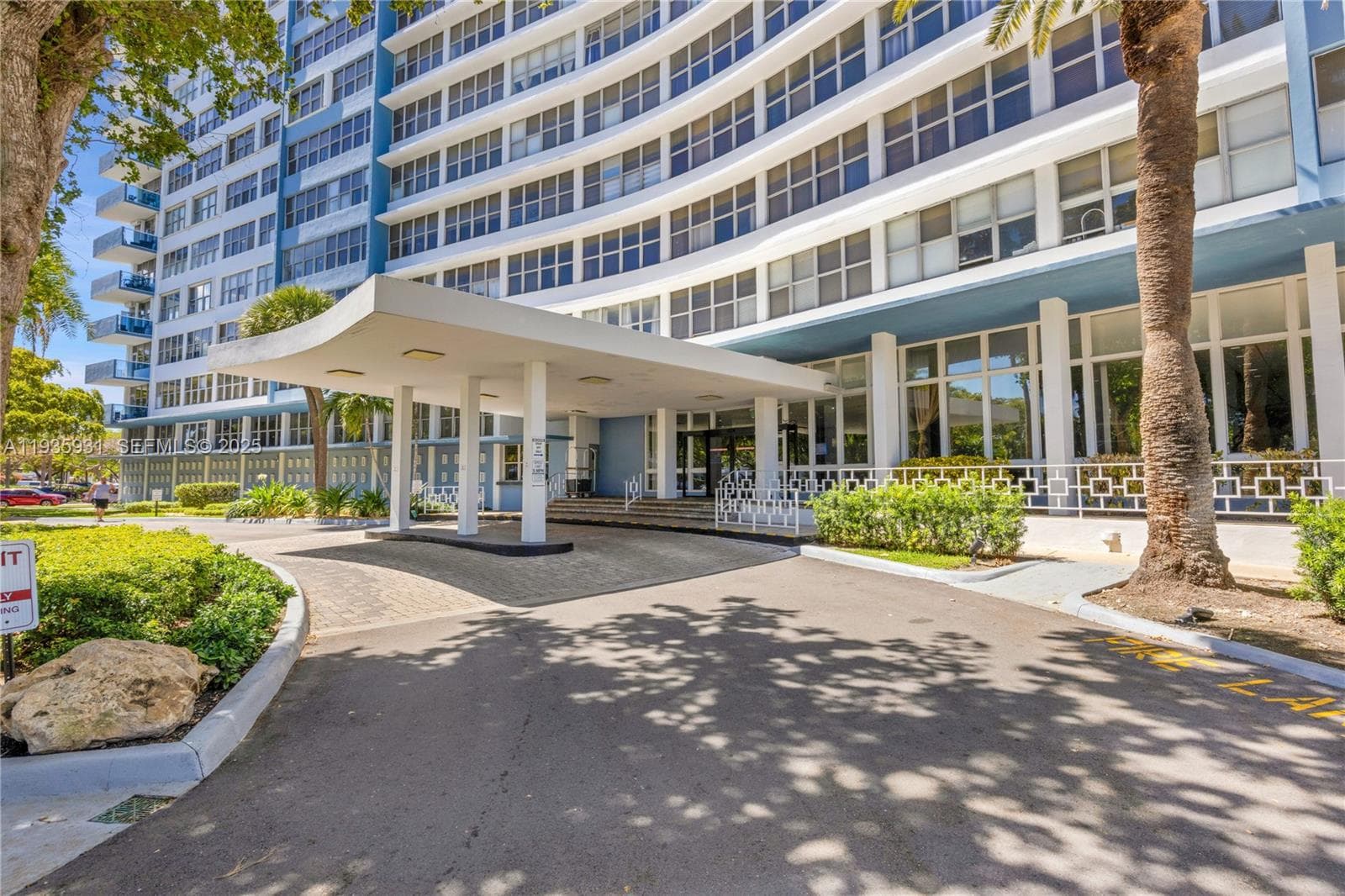 PARKVIEW POINT CONDO · #15E in Miami Beach - Photo 13