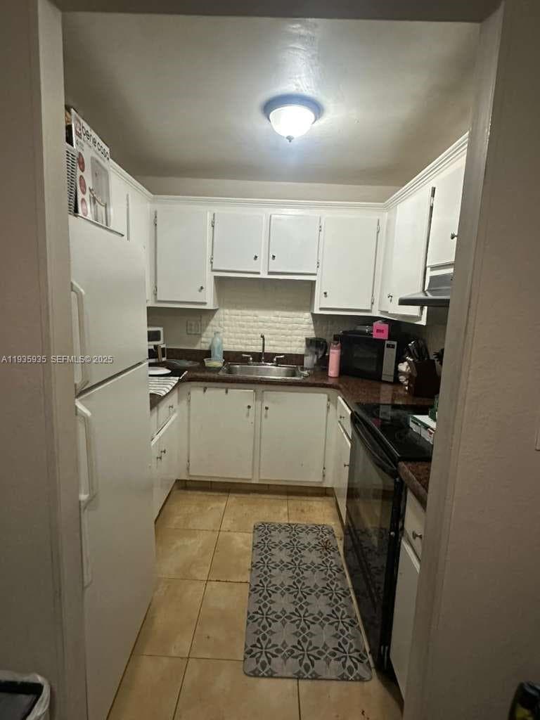 CAMBRIDGE CONDO · #301 in Hialeah - Photo 16