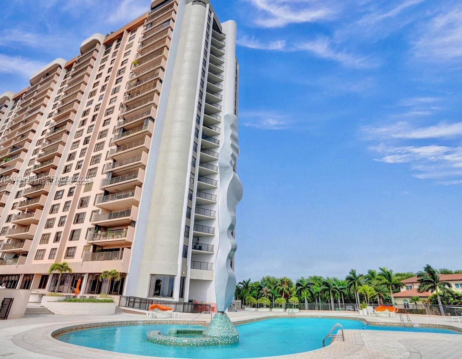 CRICKET CLUB CONDO · #411 in Miami - Photo 27