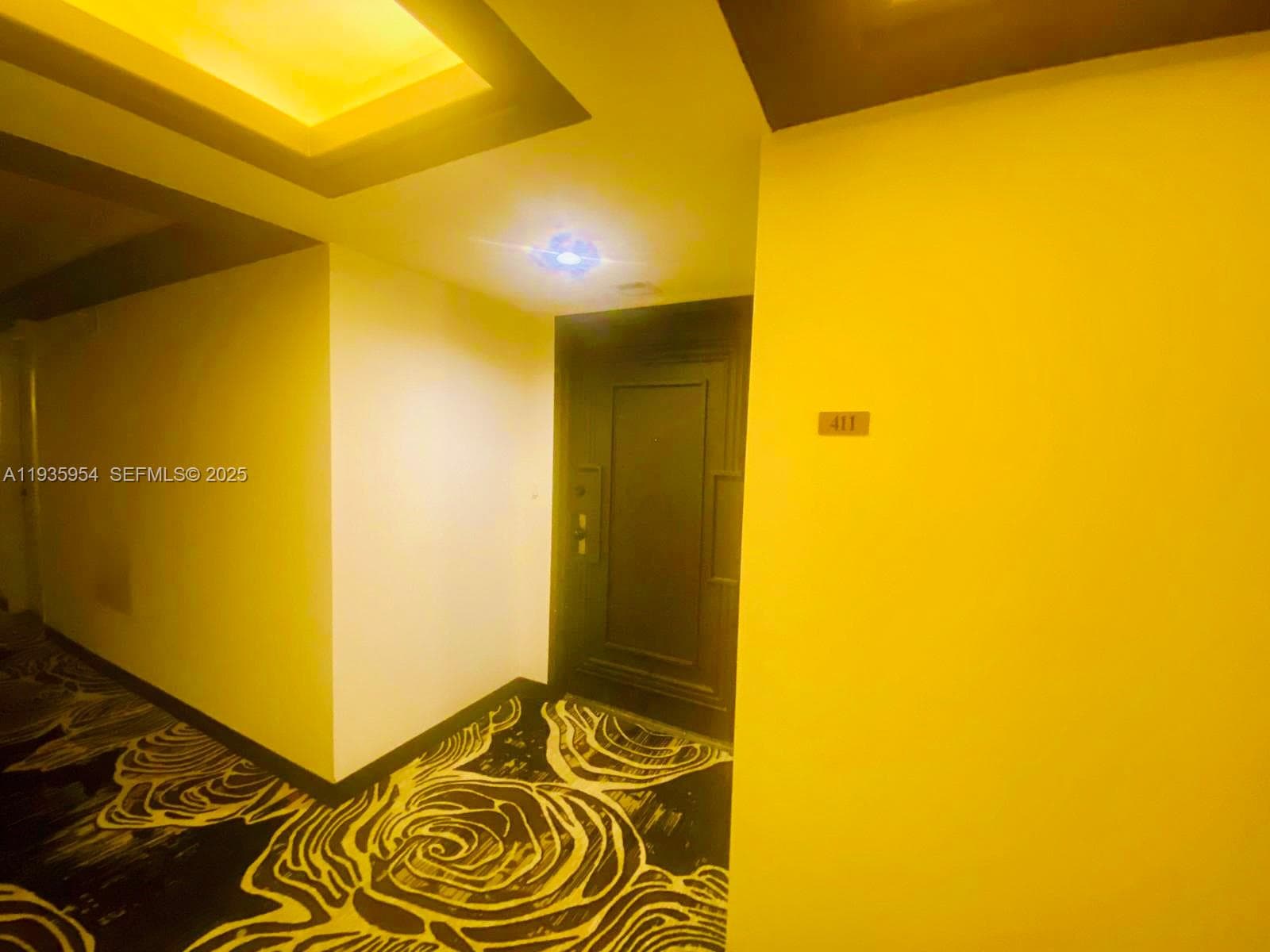 CRICKET CLUB CONDO · #411 in Miami - Photo 2
