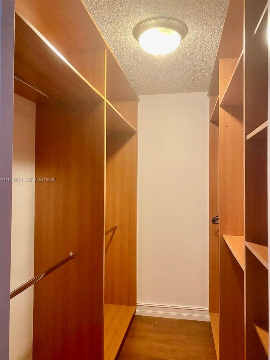 CRICKET CLUB CONDO · #411 in Miami - Photo 12