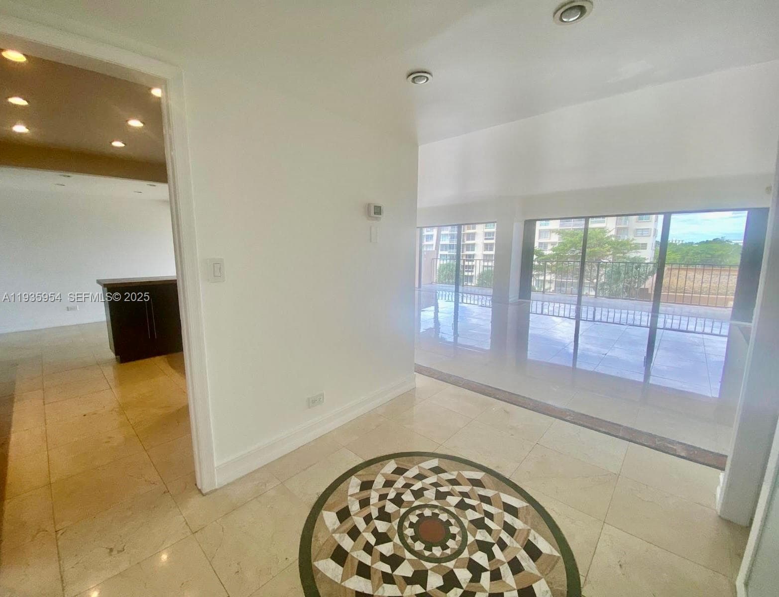 CRICKET CLUB CONDO · #411 in Miami - Photo 3