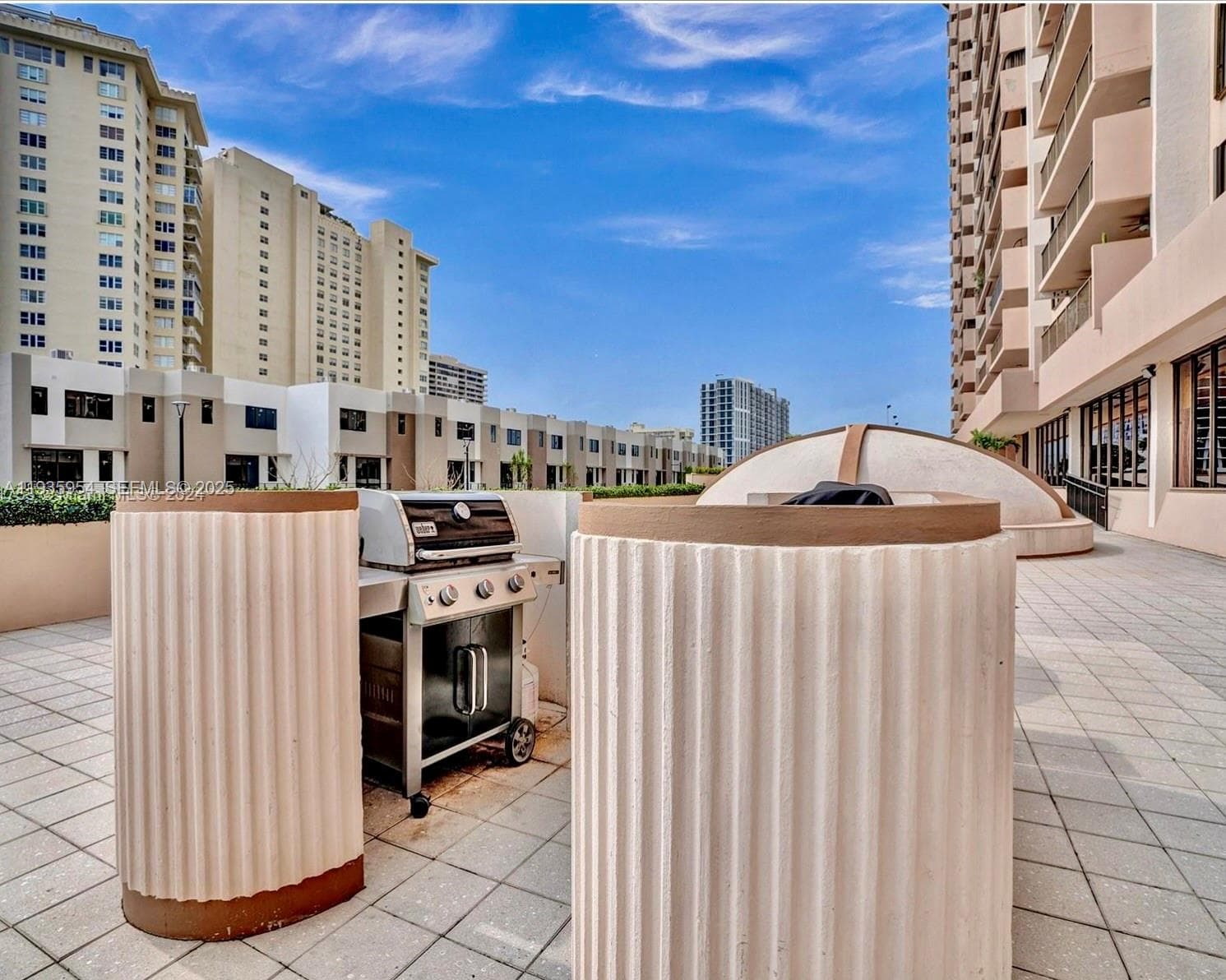 CRICKET CLUB CONDO · #411 in Miami - Photo 28