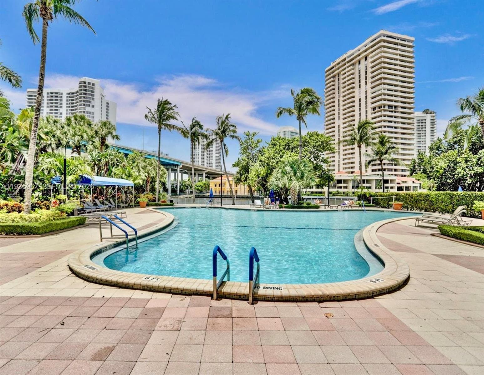 OCEANVIEW BUILDING A COND · #619 in Sunny Isles Beach - Photo 11