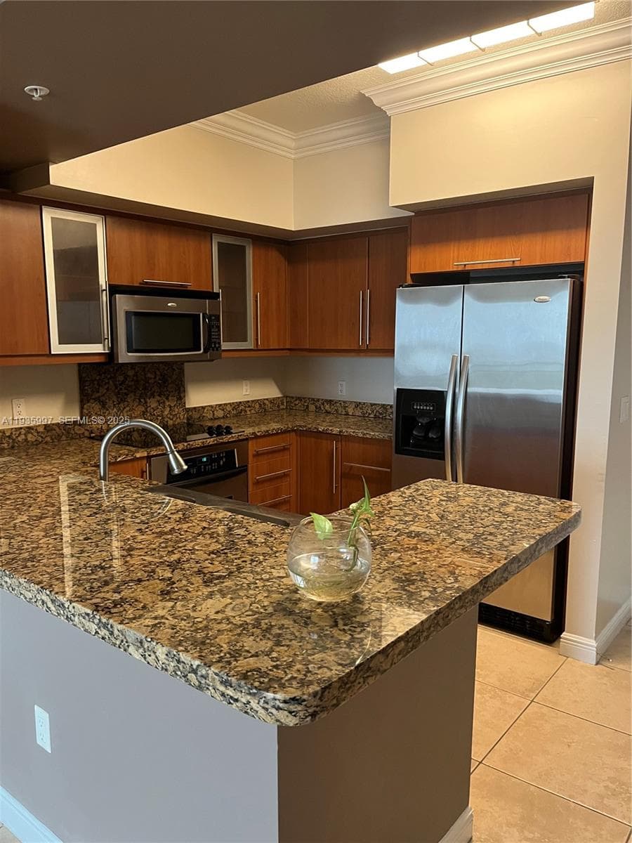 PUERTA DE PALMAS CONDO · #PH11 in Coral Gables - Photo 21
