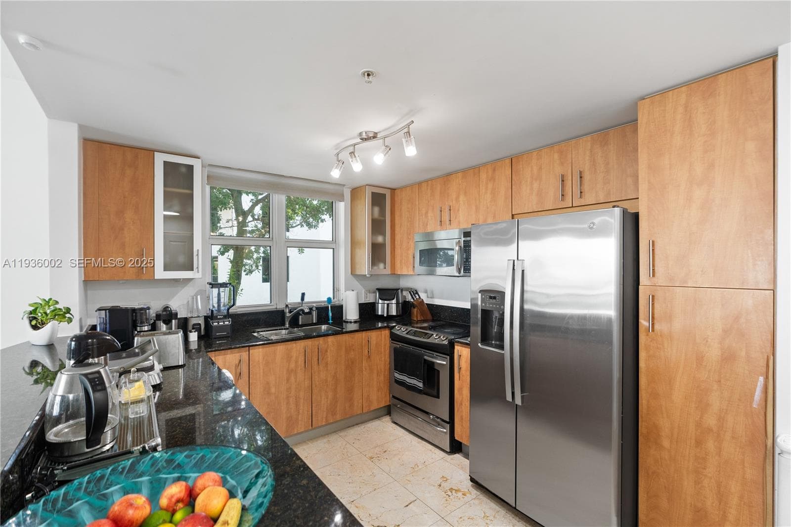 360 CONDO · #212 in North Bay Village - Photo 24