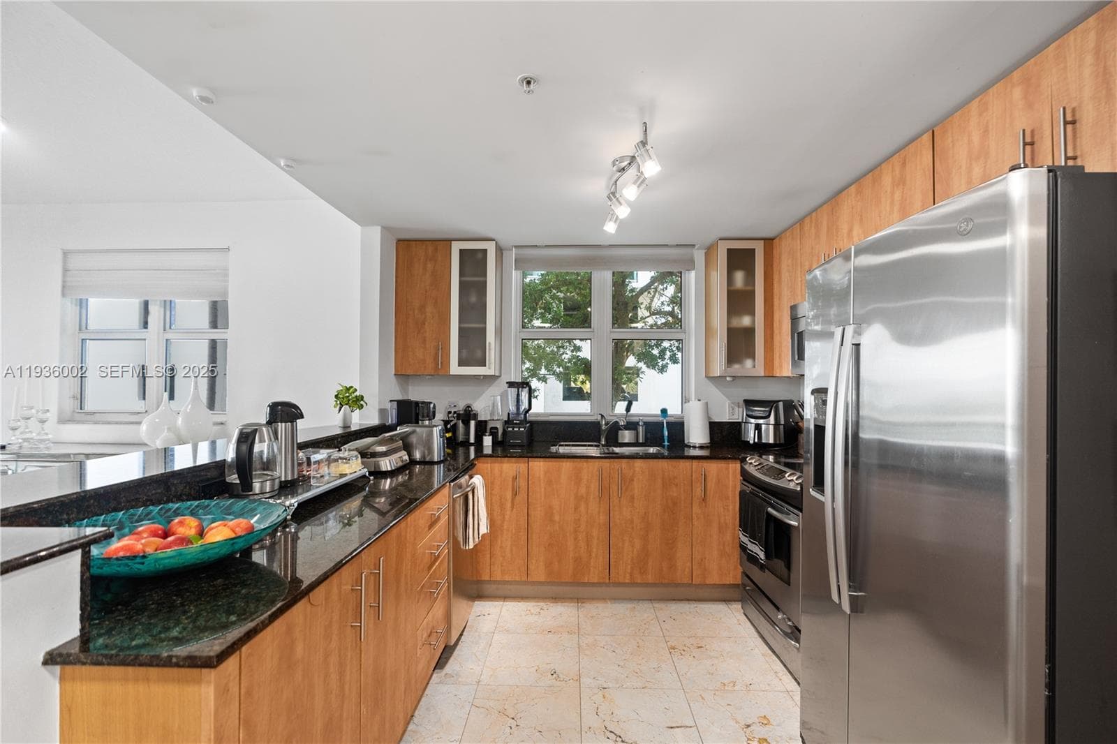 360 CONDO · #212 in North Bay Village - Photo 25