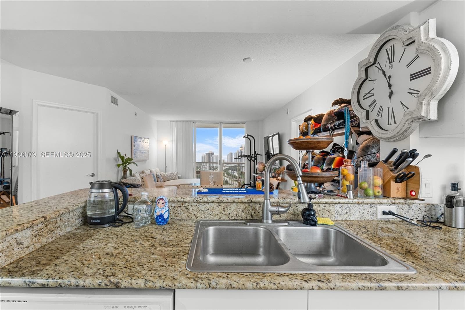 Turnberry On The Green · #2415 in Aventura - Photo 13