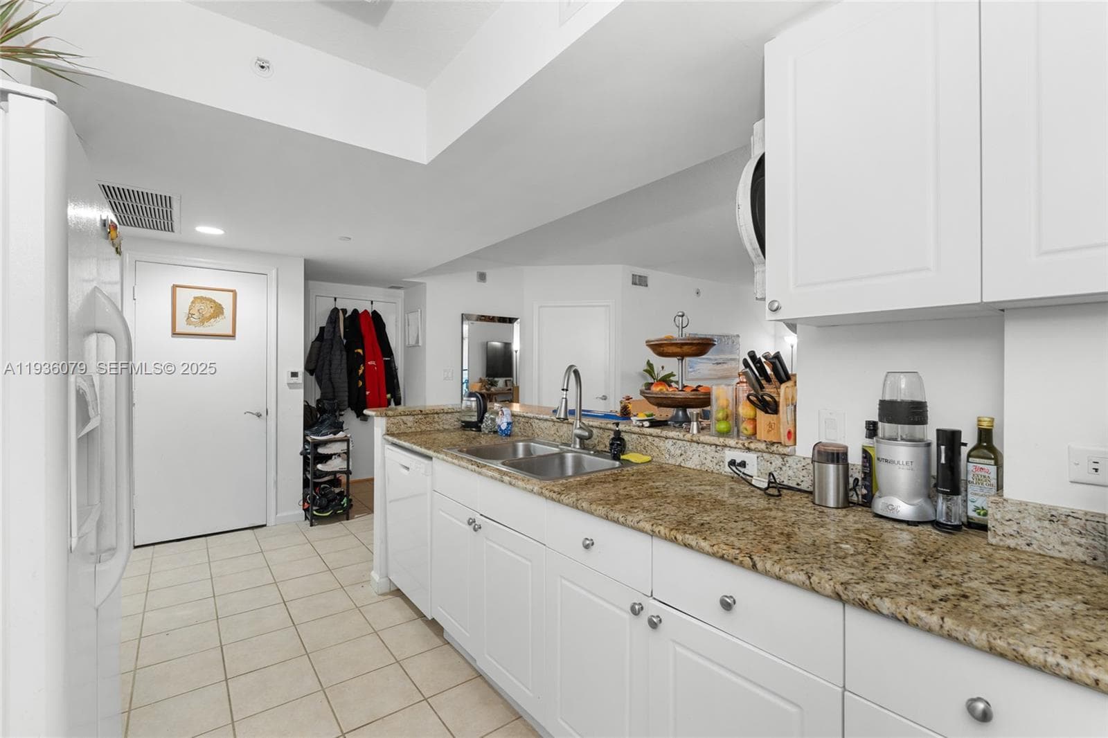 Turnberry On The Green · #2415 in Aventura - Photo 12