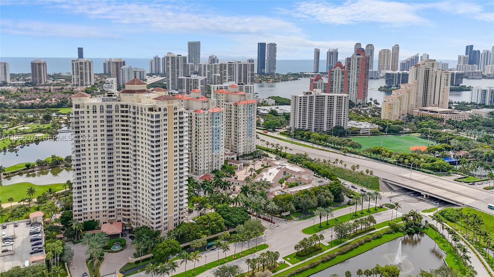 Turnberry On The Green · #2415 in Aventura - Photo 3