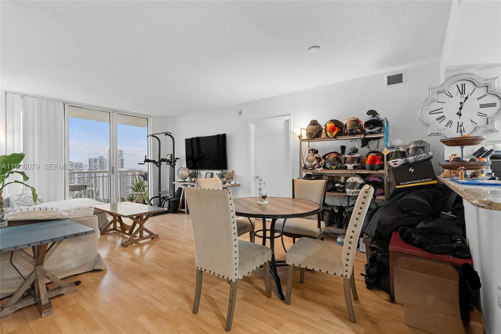 Turnberry On The Green · #2415 in Aventura - Photo 9