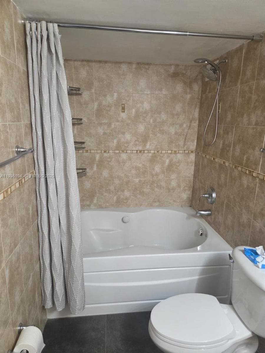 OCEANVIEW PARK CONDO · #701 in Hallandale Beach - Photo 30