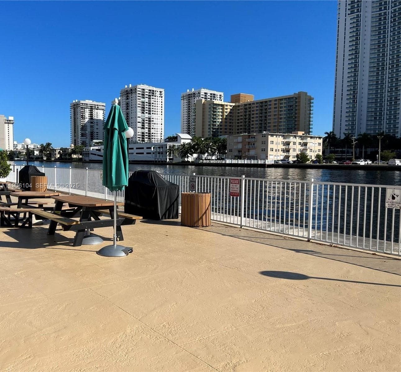 OCEANVIEW PARK CONDO · #701 in Hallandale Beach - Photo 15