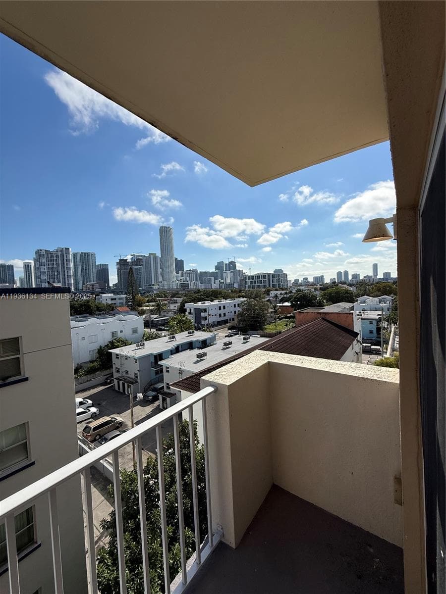 VEDADO APARTMENTS · #606 in Miami - Photo 17