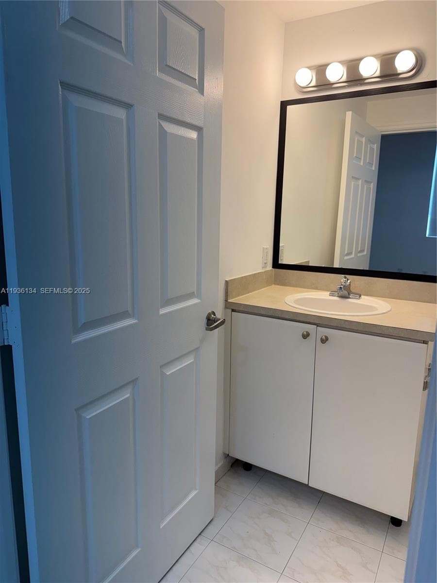 VEDADO APARTMENTS · #606 in Miami - Photo 9