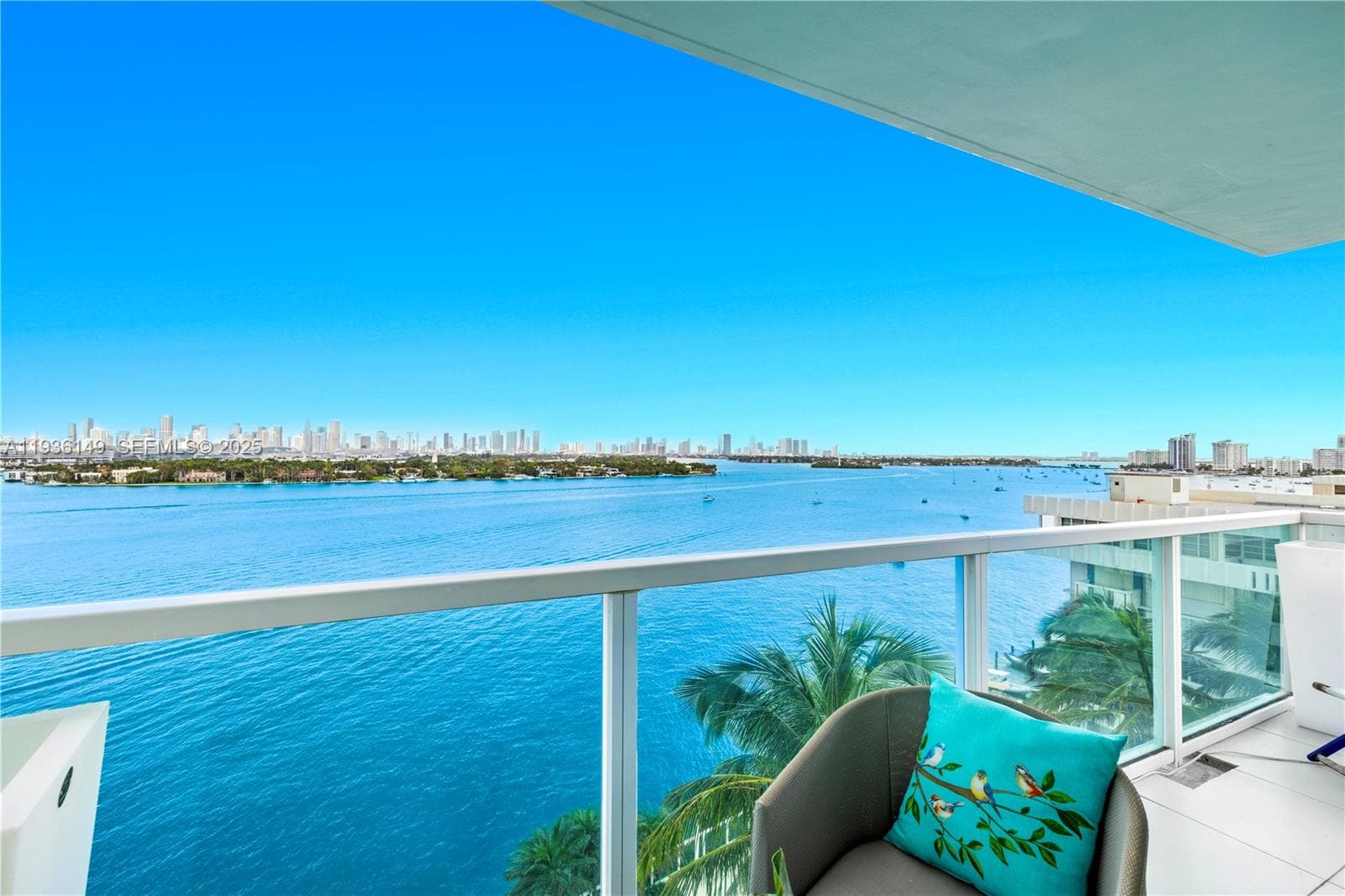 THE FLORIDIAN CONDO · #1211 in Miami Beach - Photo 2