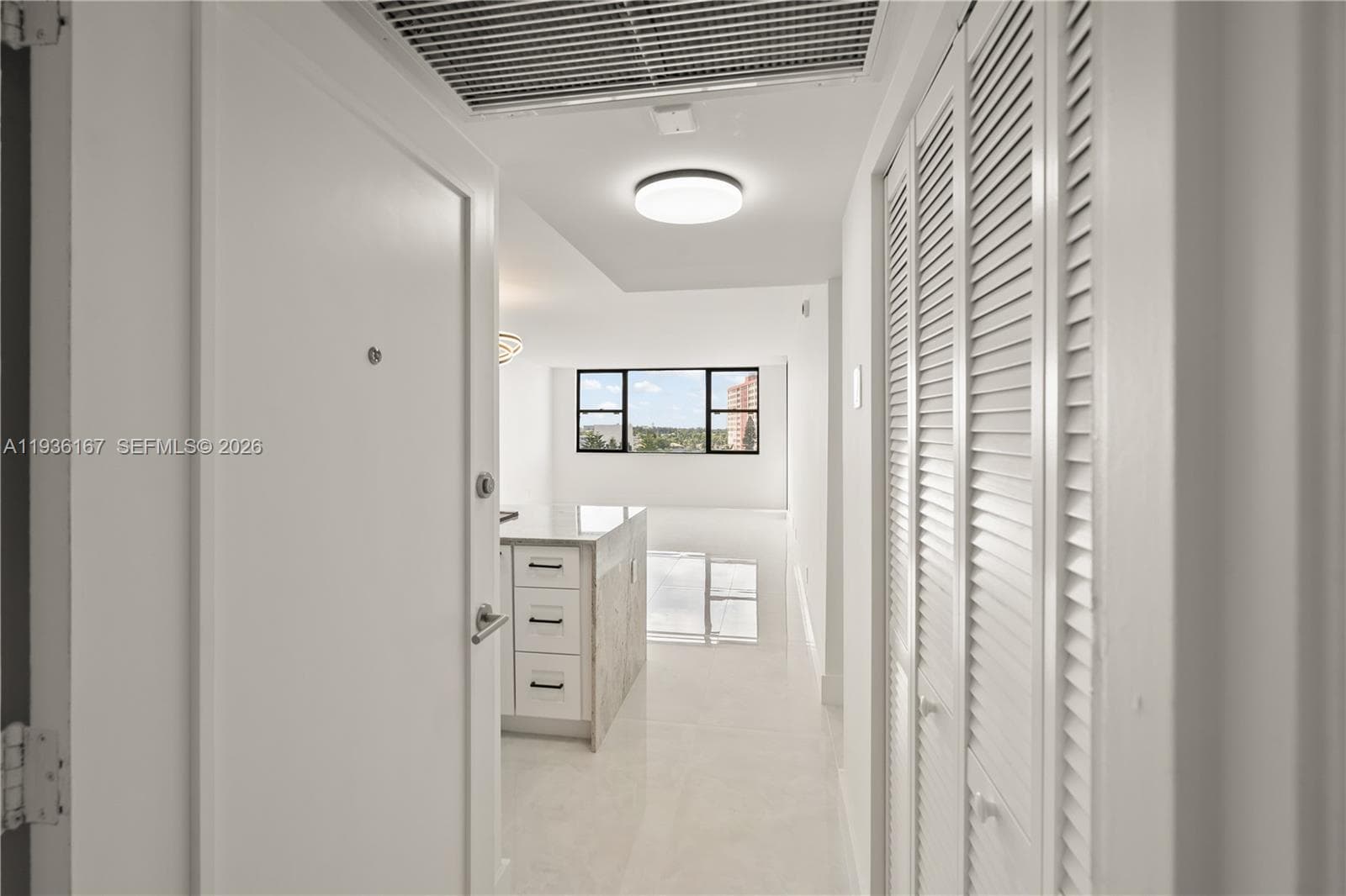 PARKER DORADO CONDO · #717 in Hallandale Beach - Photo 4