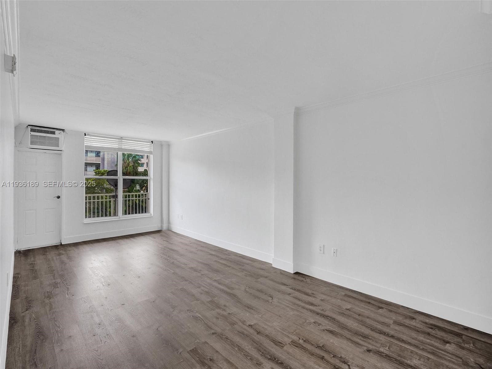 LINCOLN TOWERS CONDO · #D404 in Miami Beach - Photo 6