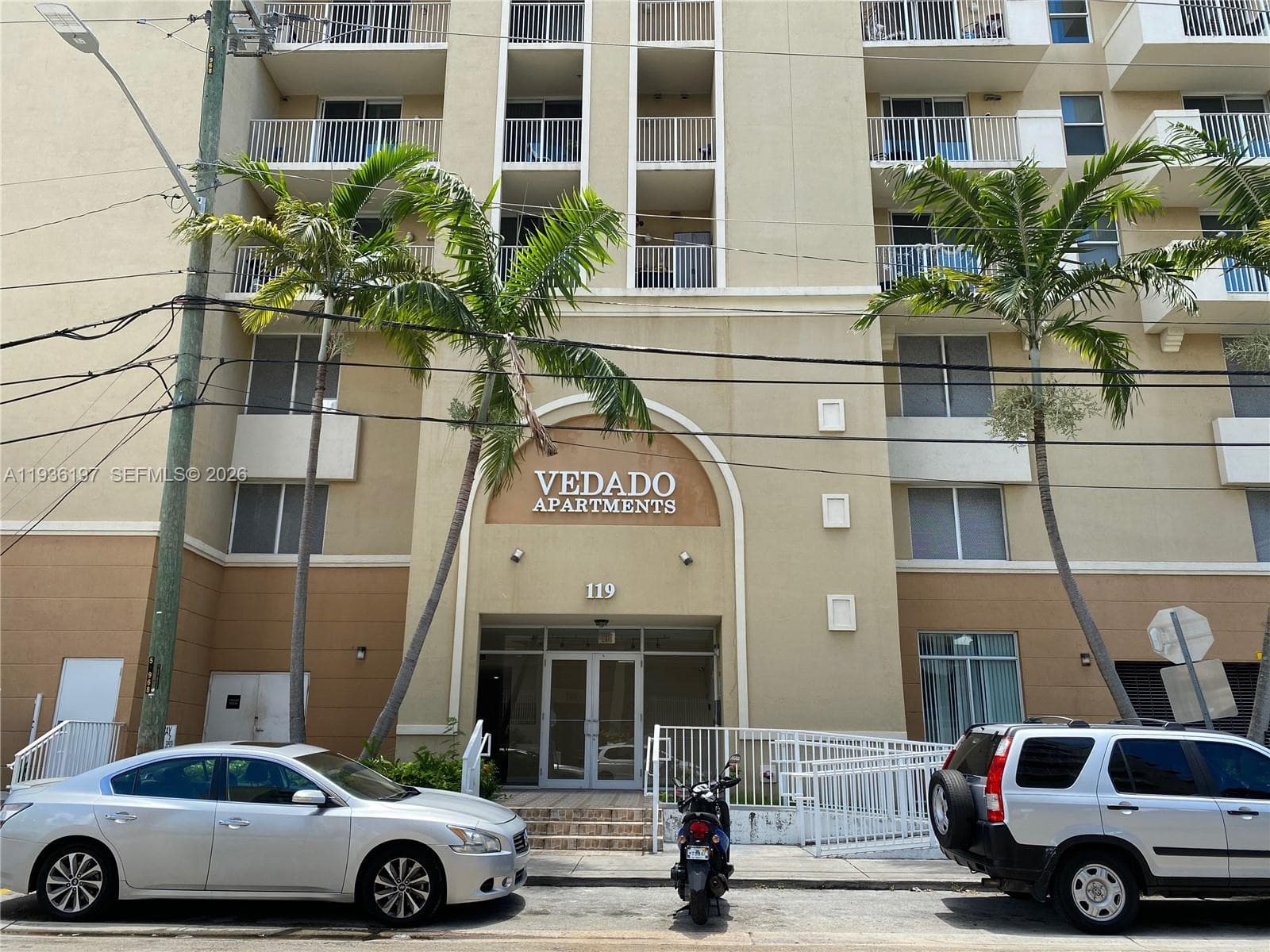 VEDADO CONDO · #707 in Miami - Photo 1