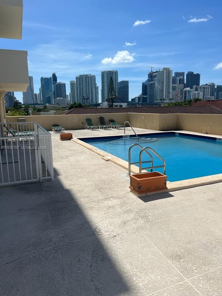 VEDADO CONDO · #707 in Miami - Photo 19