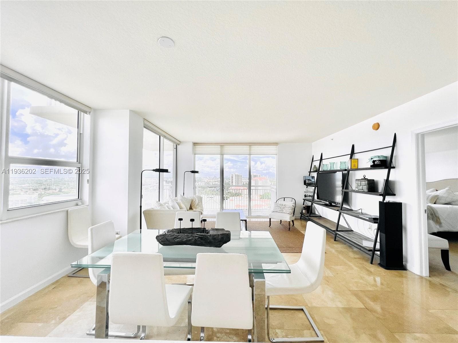TURNBERRY ON THE GREEN CO · #2313 in Aventura - Photo 2