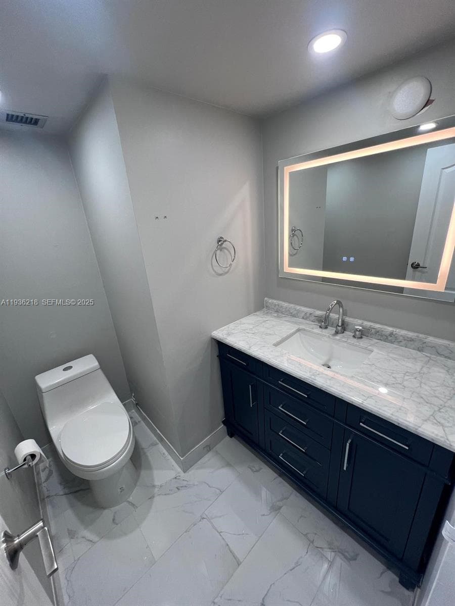 BAYSWATER COURT CONDO · #4B in North Miami Beach - Photo 22