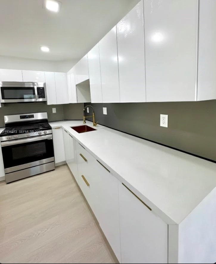 ARLEN HOUSE CONDO · #1201 in Sunny Isles Beach - Photo 10