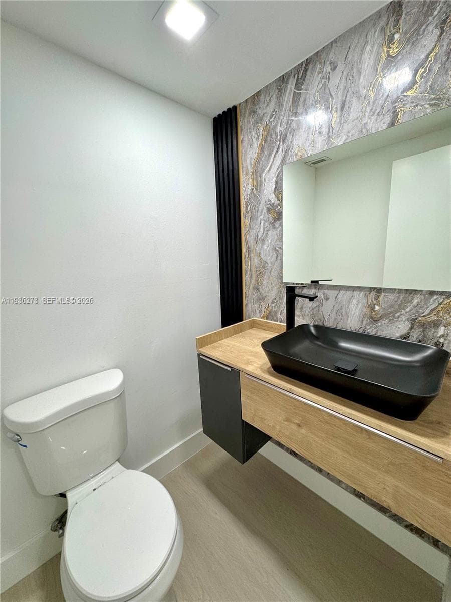 ARLEN HOUSE CONDO · #1201 in Sunny Isles Beach - Photo 8