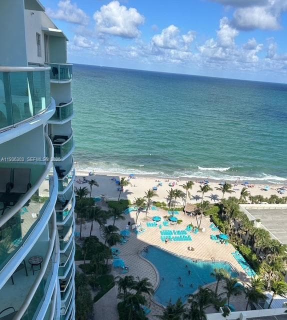 TIDES ON HOLLYWOOD BEACH · #PH16L in Hollywood - Photo 10