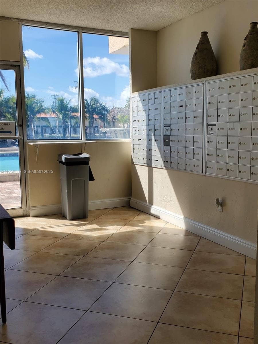 VECINO DEL MAR · #1110 in North Miami - Photo 35