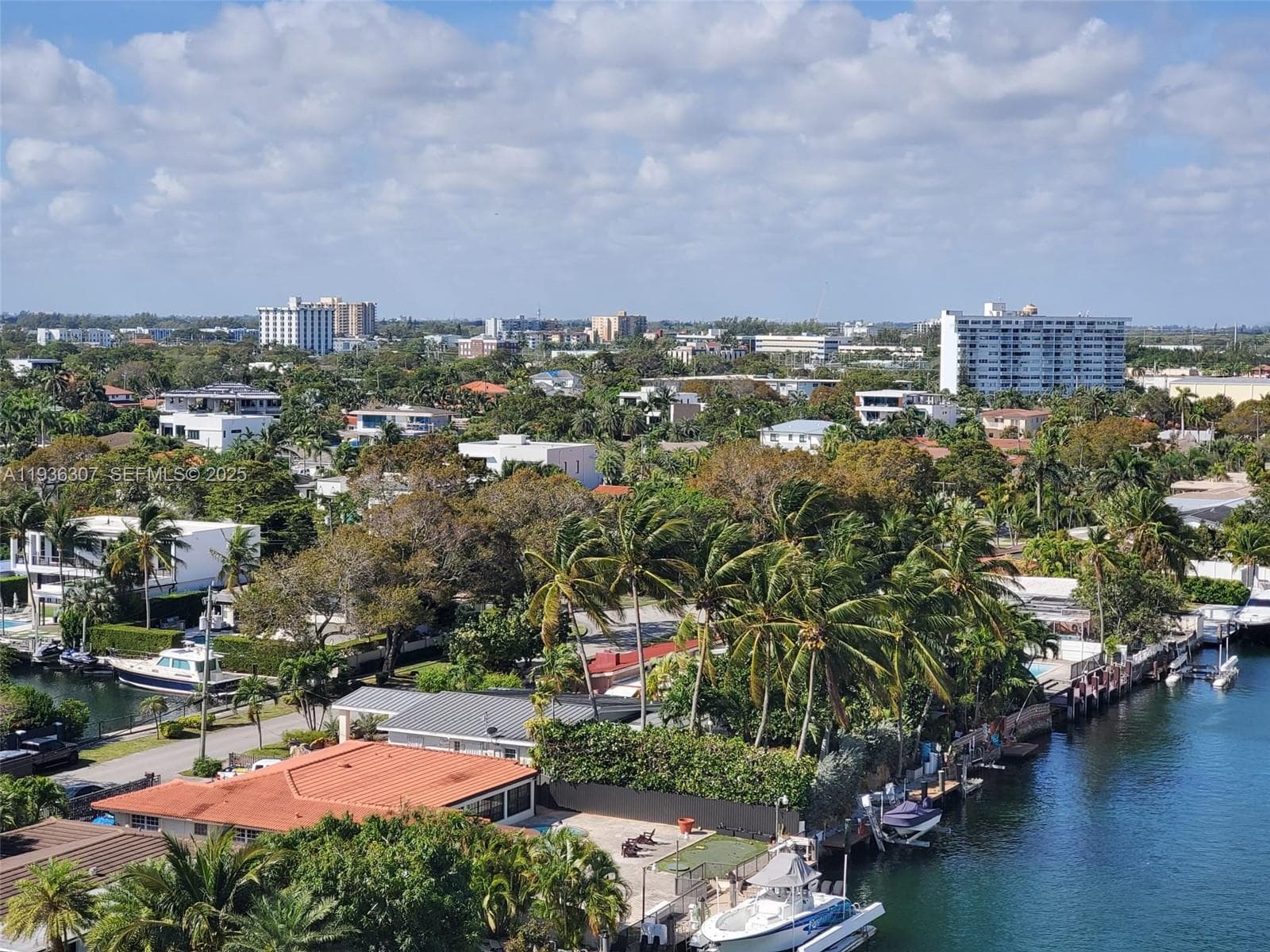VECINO DEL MAR · #1110 in North Miami - Photo 4