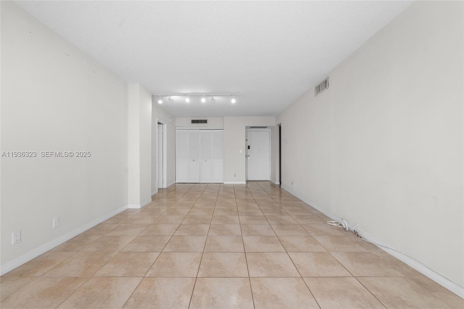 ENSENADA CONDO · #519 in Aventura - Photo 9