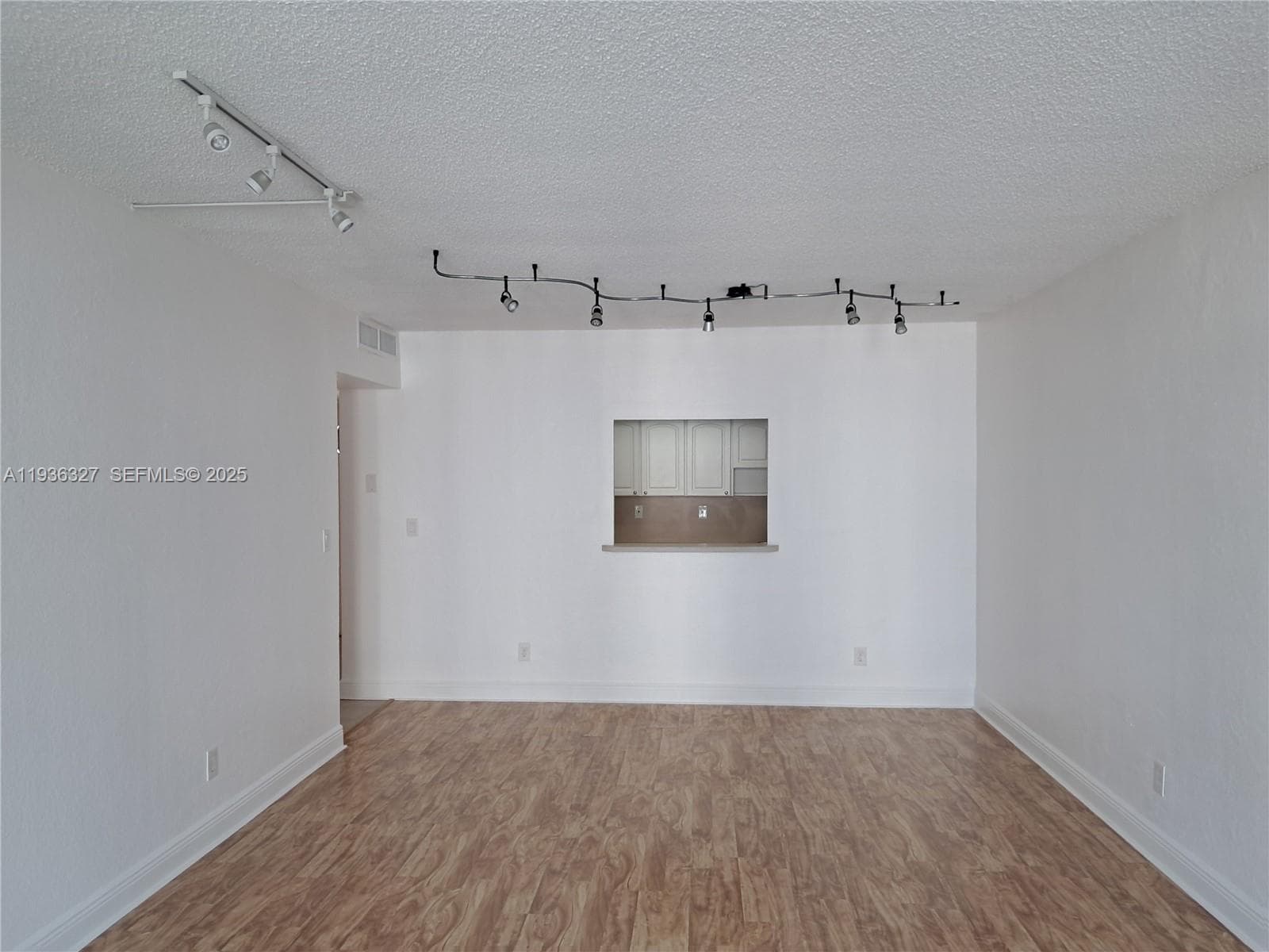 OCEANVIEW BUILDING B COND · #806 in Sunny Isles Beach - Photo 13