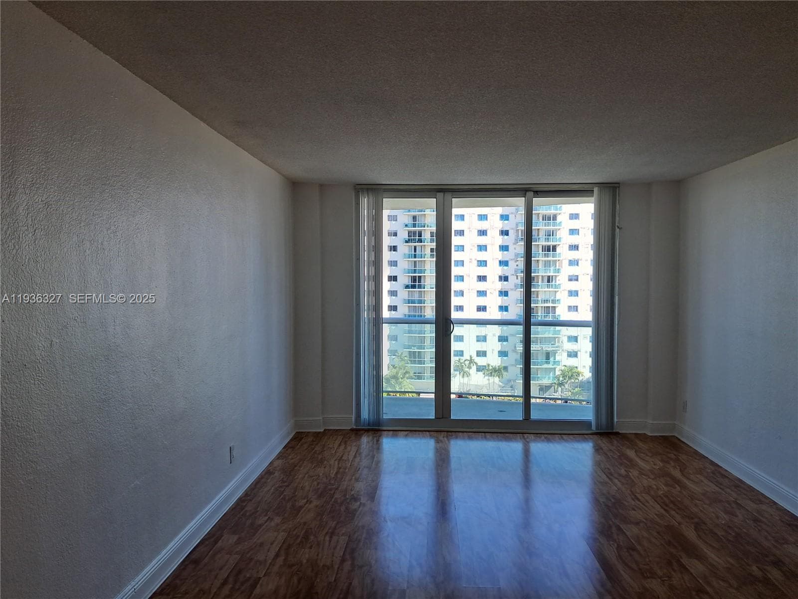 OCEANVIEW BUILDING B COND · #806 in Sunny Isles Beach - Photo 15